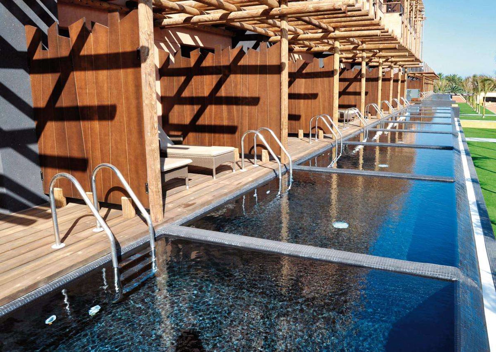 Mooiste hotels met swim-up kamers Lopesan Baobab Resort