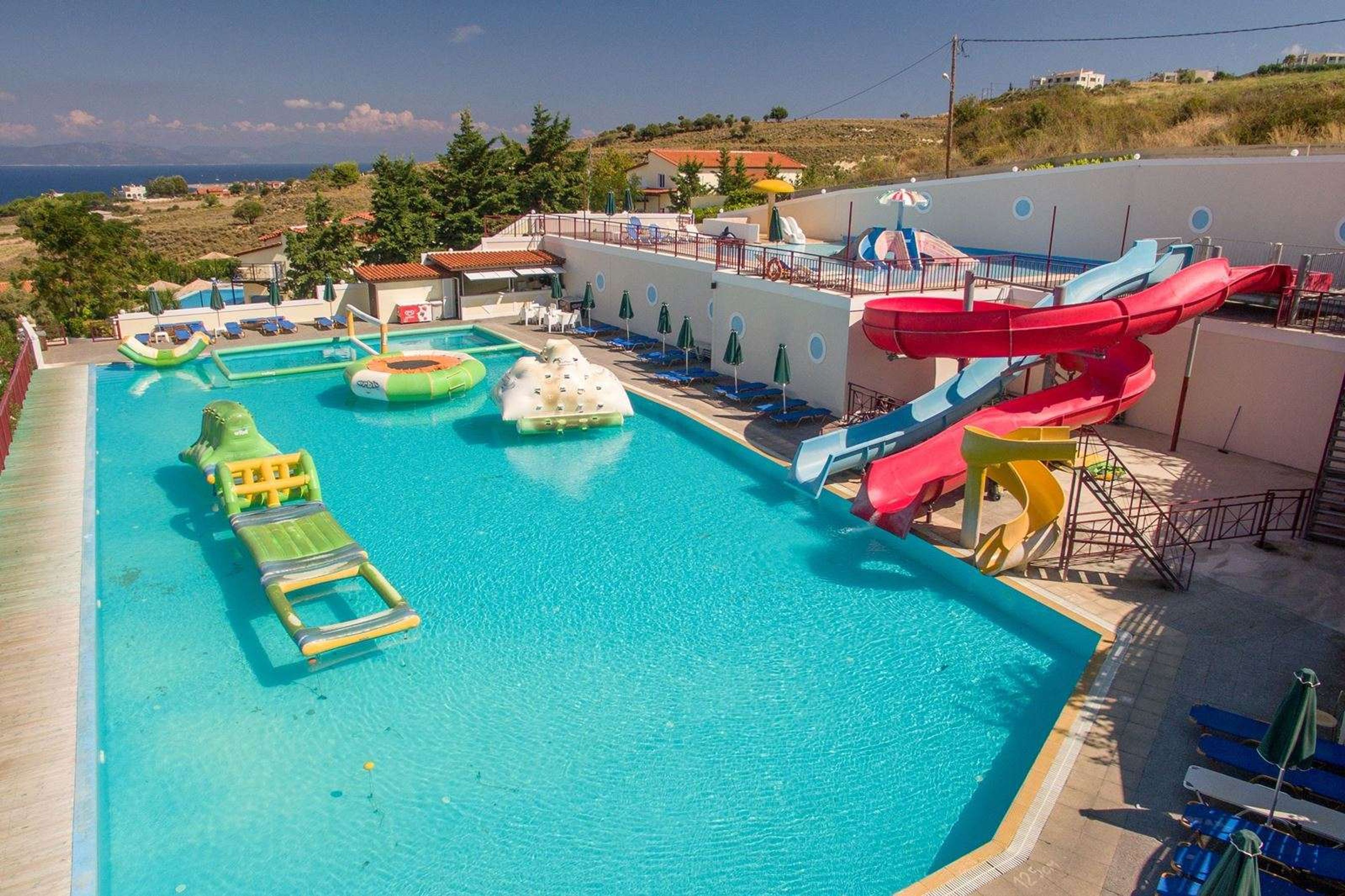 Aegean resort glijbanen