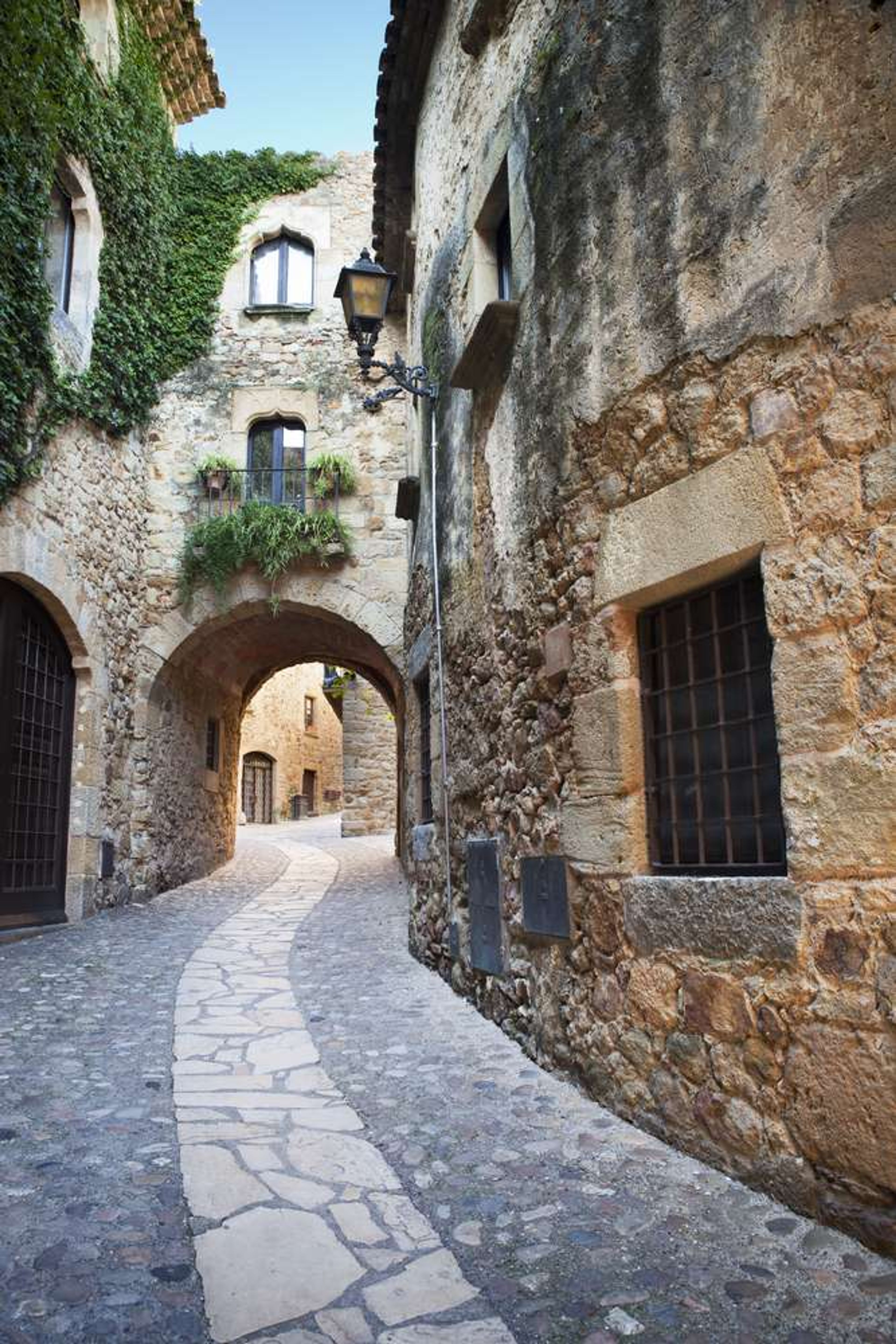 Spanje Costa Brava Oud straatje