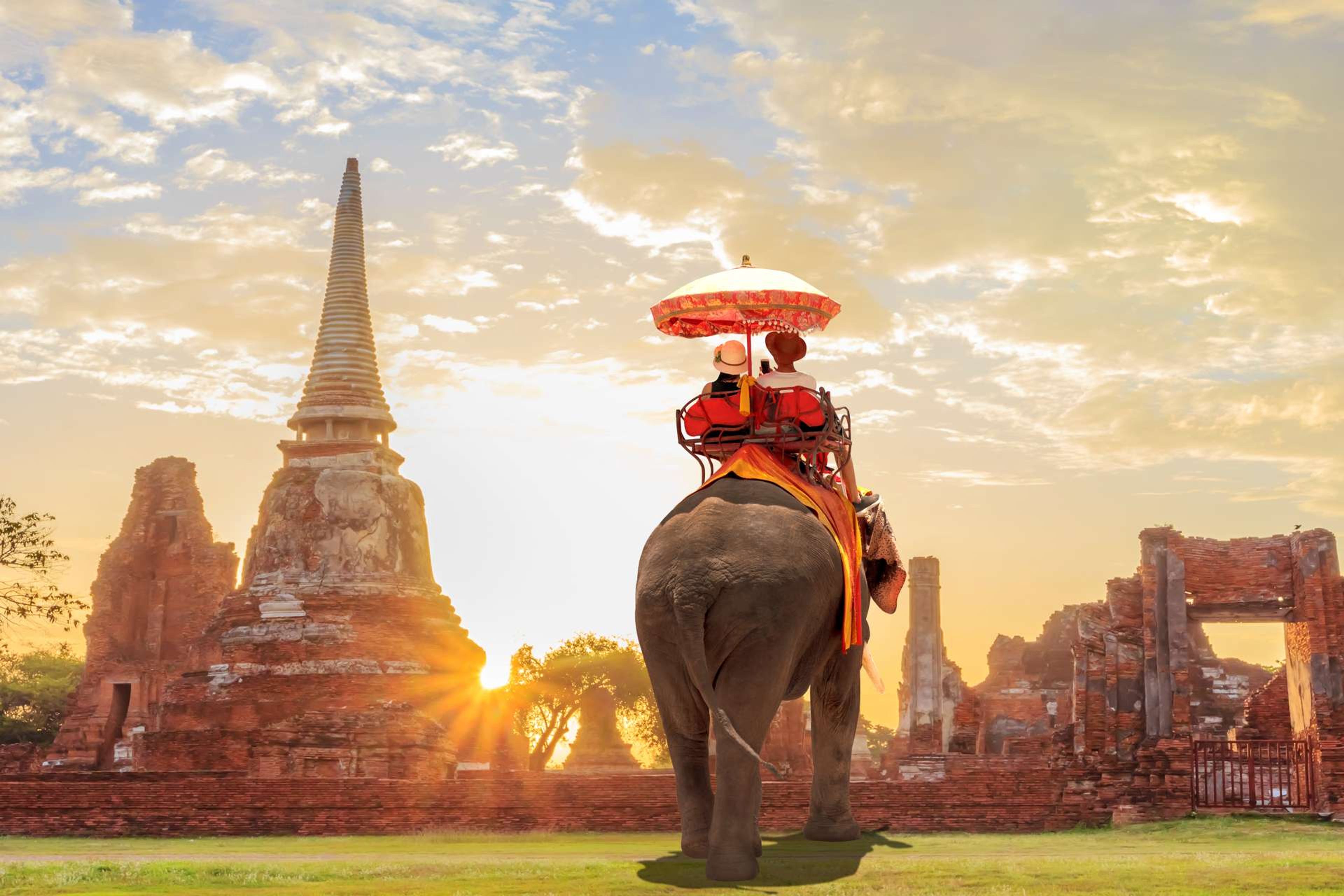 Thailand Ayutthaya touristen op olifant