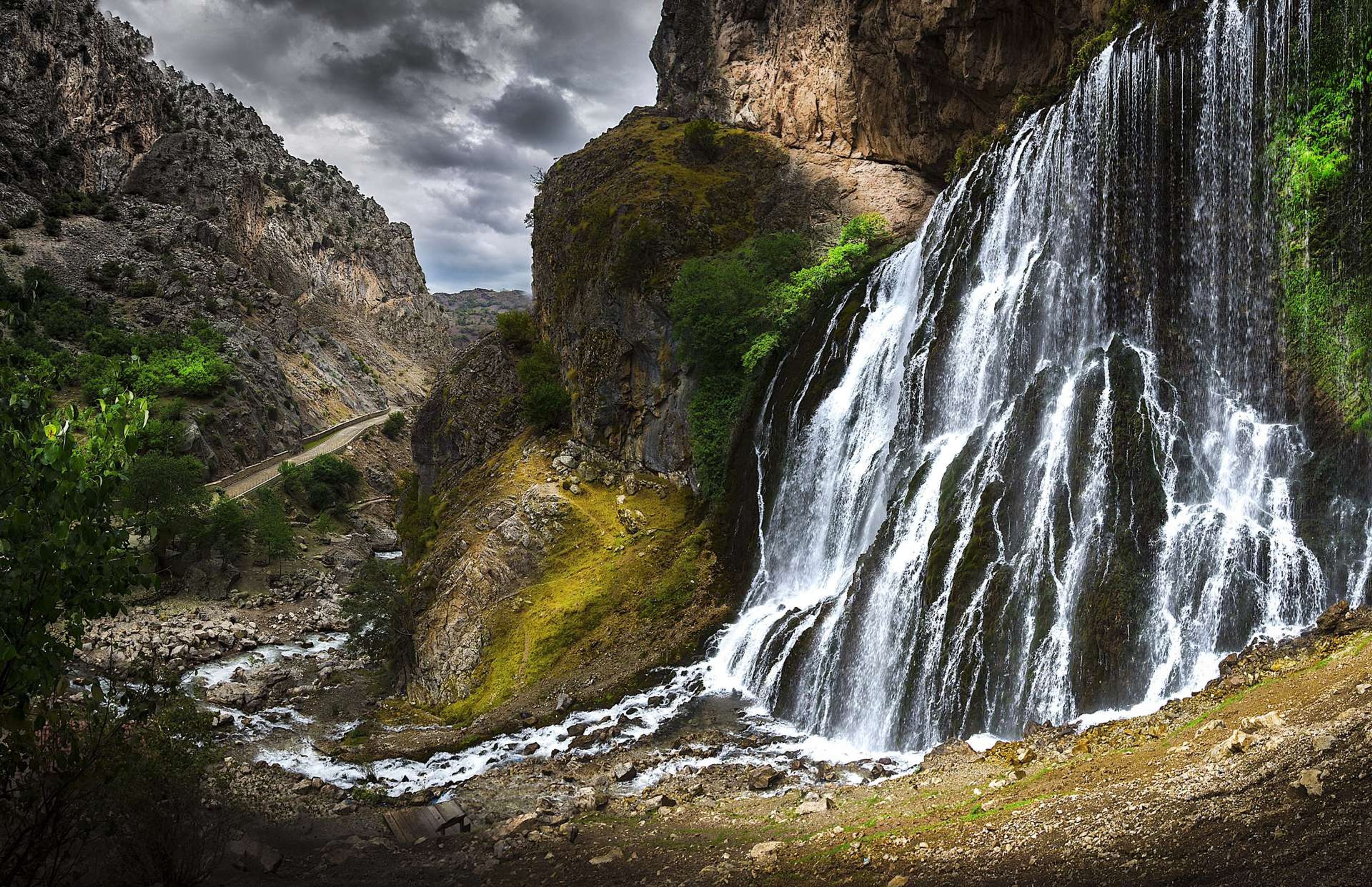 Turkije Kayseri Kapuzbasi waterfall